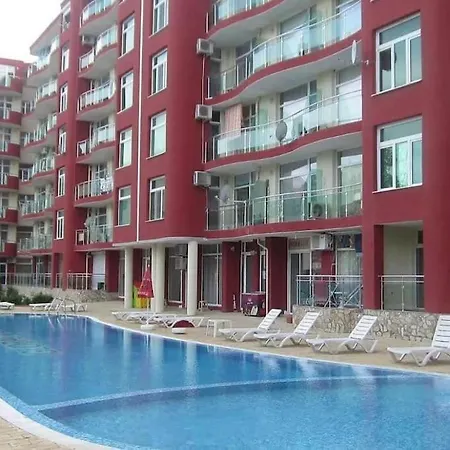 Apartment двустаен с басейн глобал *
