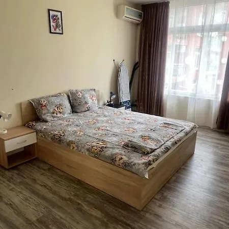 Apartment двустаен с басейн глобал Sunny Beach