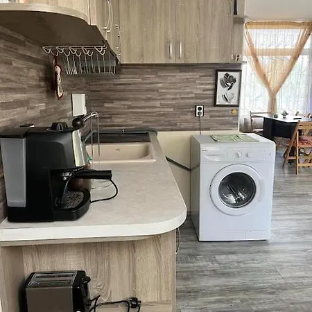 Apartment двустаен с басейн глобал *