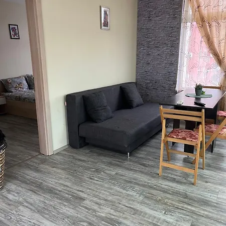 двустаен с басейн глобал Apartment *